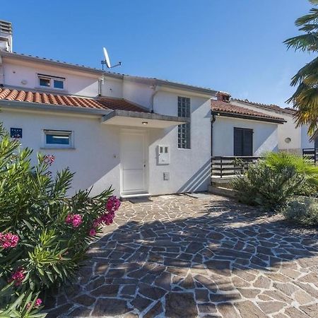 Villa Pietra Dajla Exterior foto